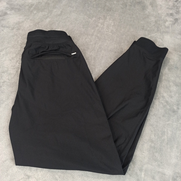 Vuori Men's Black Athletic Joggers Size Small - Picture 16 of 16